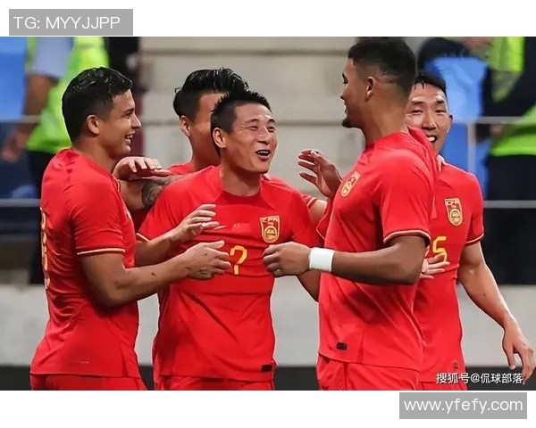 国足迎战伊朗激情对决图文直播全程呈现精彩瞬间 国足迎战伊朗激情对决图文直播全程呈现精彩瞬间